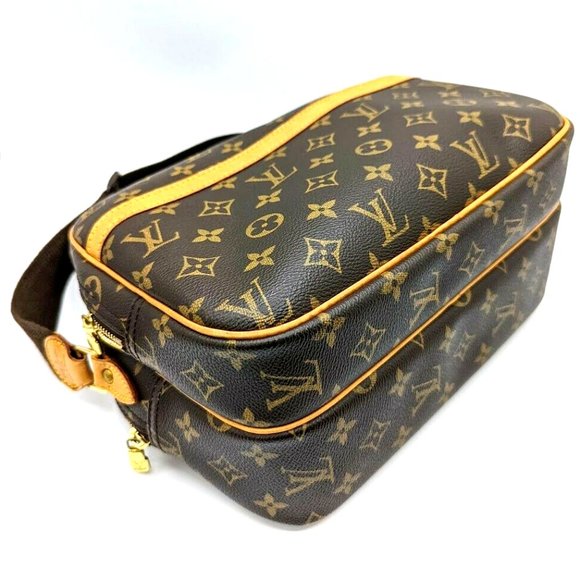 Reporter PM Monogram Canvas Shoulder Bag - Picture 3 of 10